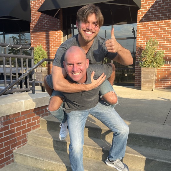 Meet your Posher, Mandy - Picture 10 of 17